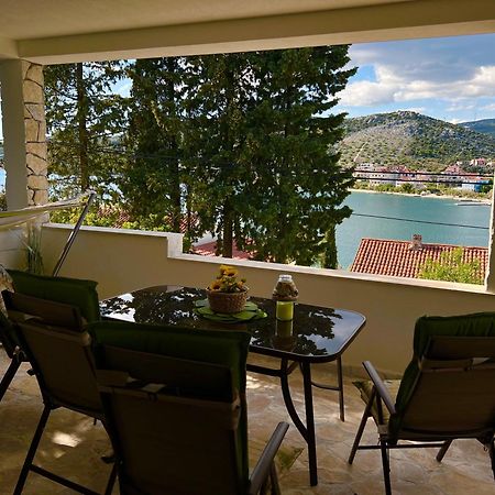 Apartament Abi Seget Vranjica Buitenkant foto
